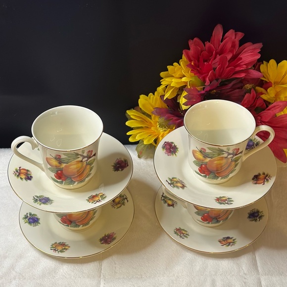 Set Of 4 Vintage Formalities By Baum Brothers Fruit Footed Cups & Saucer Set EVC - Picture 15 of 15